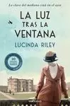 LA LUZ TRAS LA VENTANA